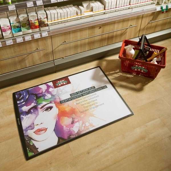 Windo Display, for floor, A1 poster #8
