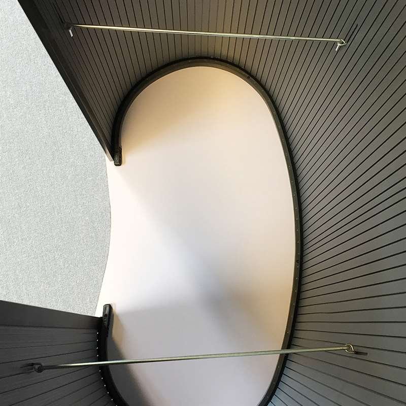 Panel Counter Curved, with black/white plates and 2 bags #4