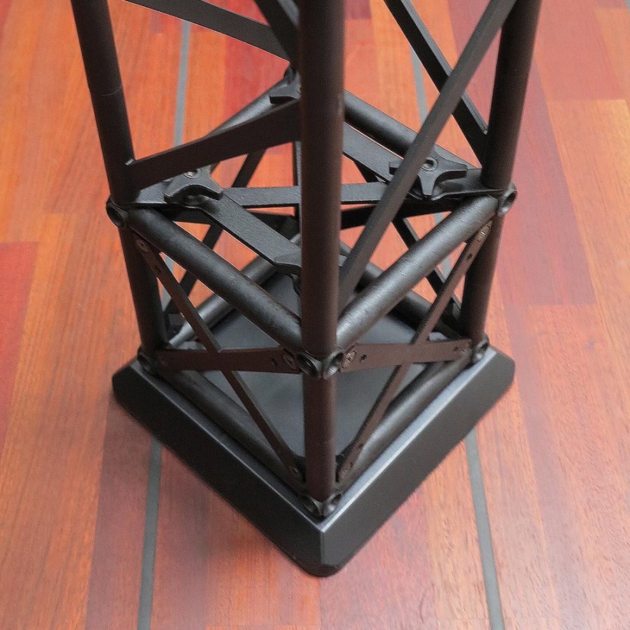 Base Regular, 20 x 20 cm, for Crown Truss 15, black