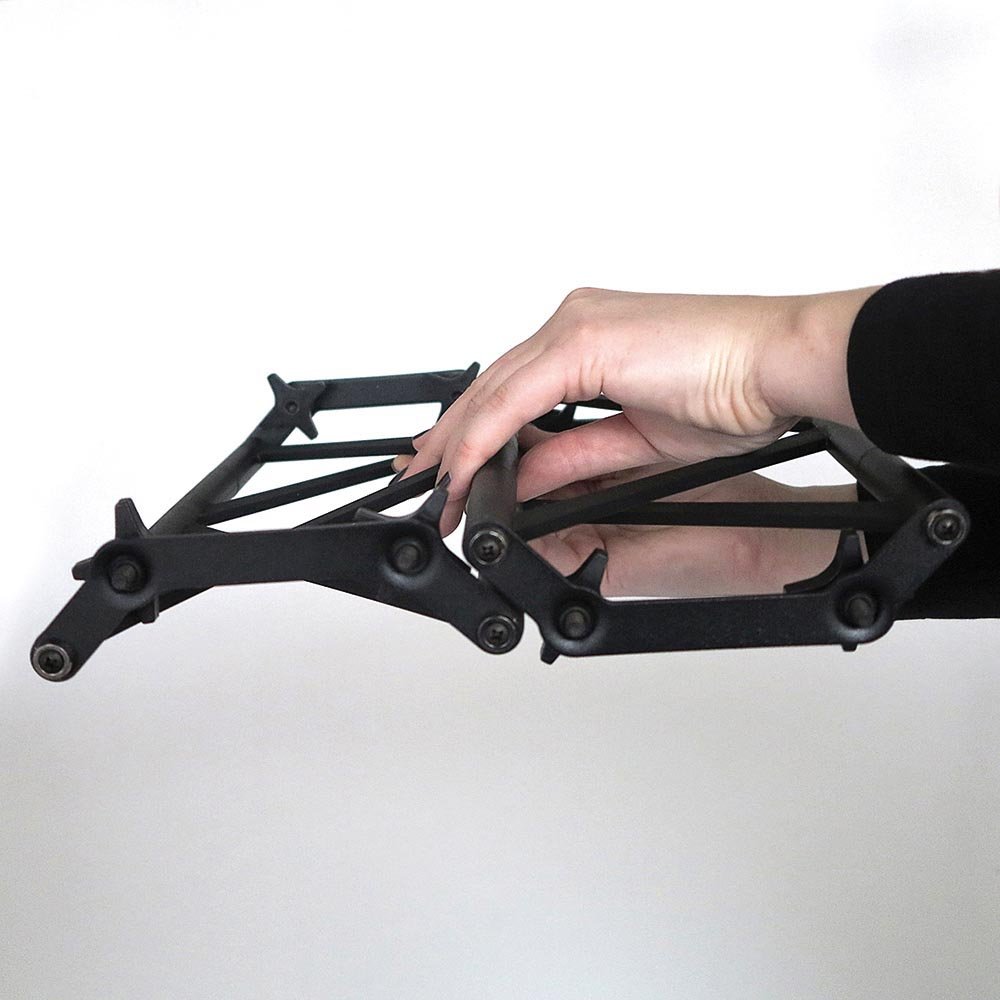 Crown Truss Counter Triangle, Black | Danish Sign Export