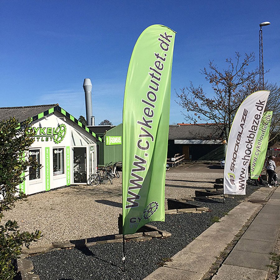 Outdoor Bow Flag, pole, large