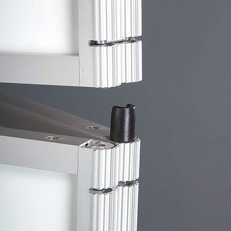 Expo Wall, 3 sections, 219 x 239 cm