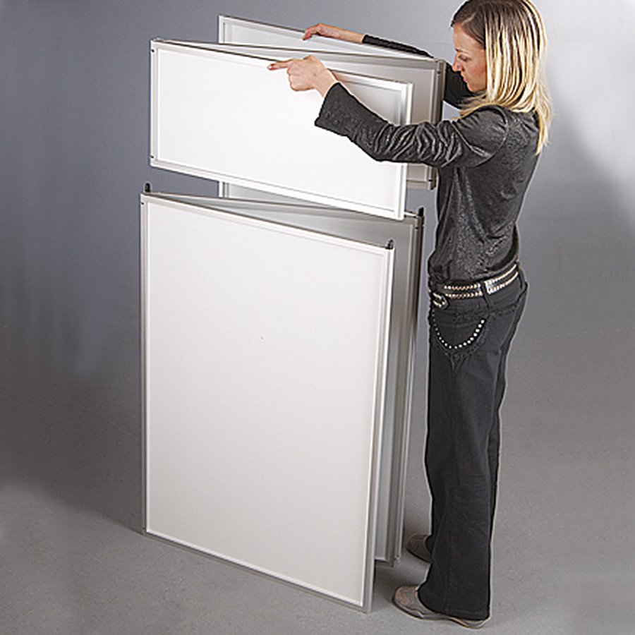 Expo Wall, 4 sections, 292 x 239 cm