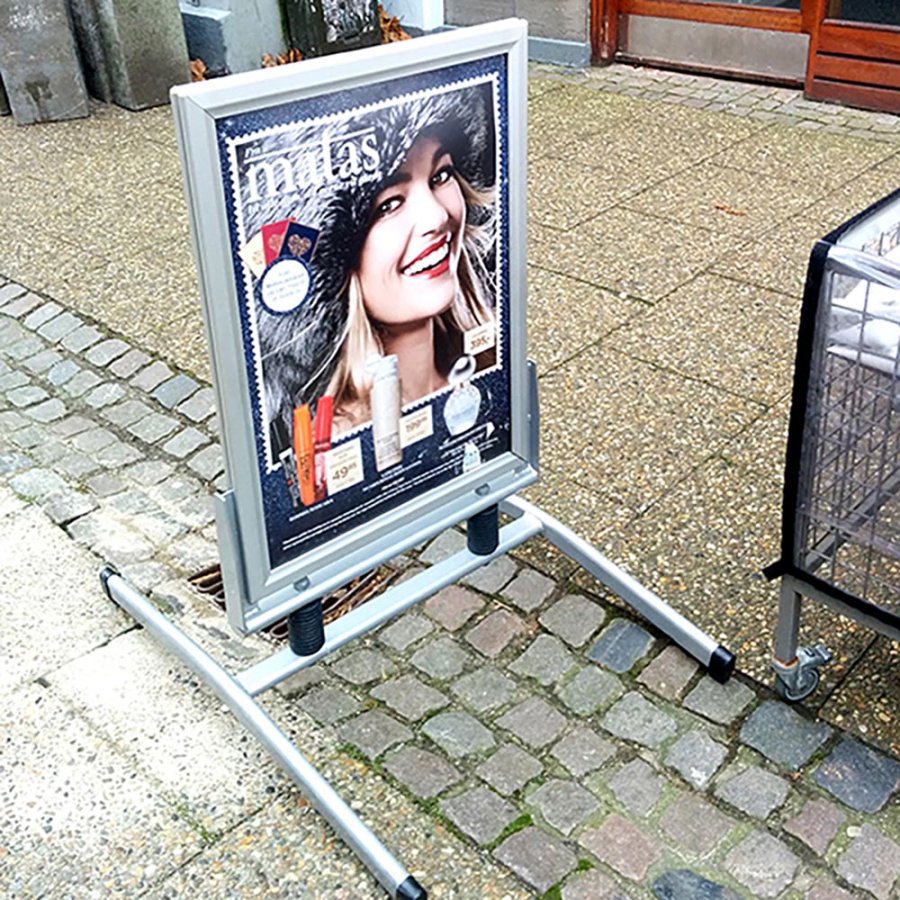 Wind-Line Basic Pavement Board, silver, 70 x 100 cm