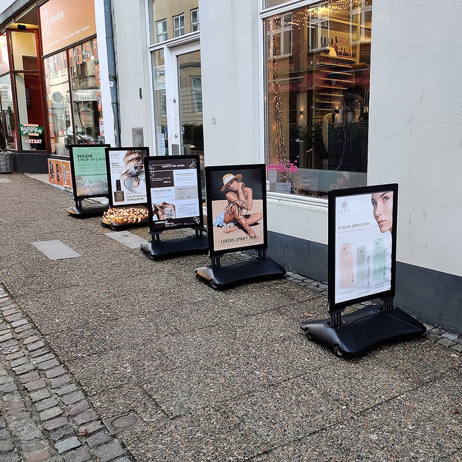 Wind-Sign Waterbase Budget Pavement Board, black, 50 x 70 cm