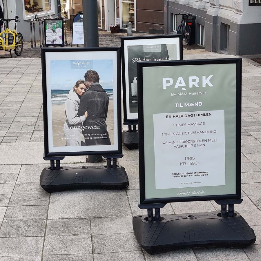 Wind-Pro Waterbase Pavement Board, black, 50 x 70 cm