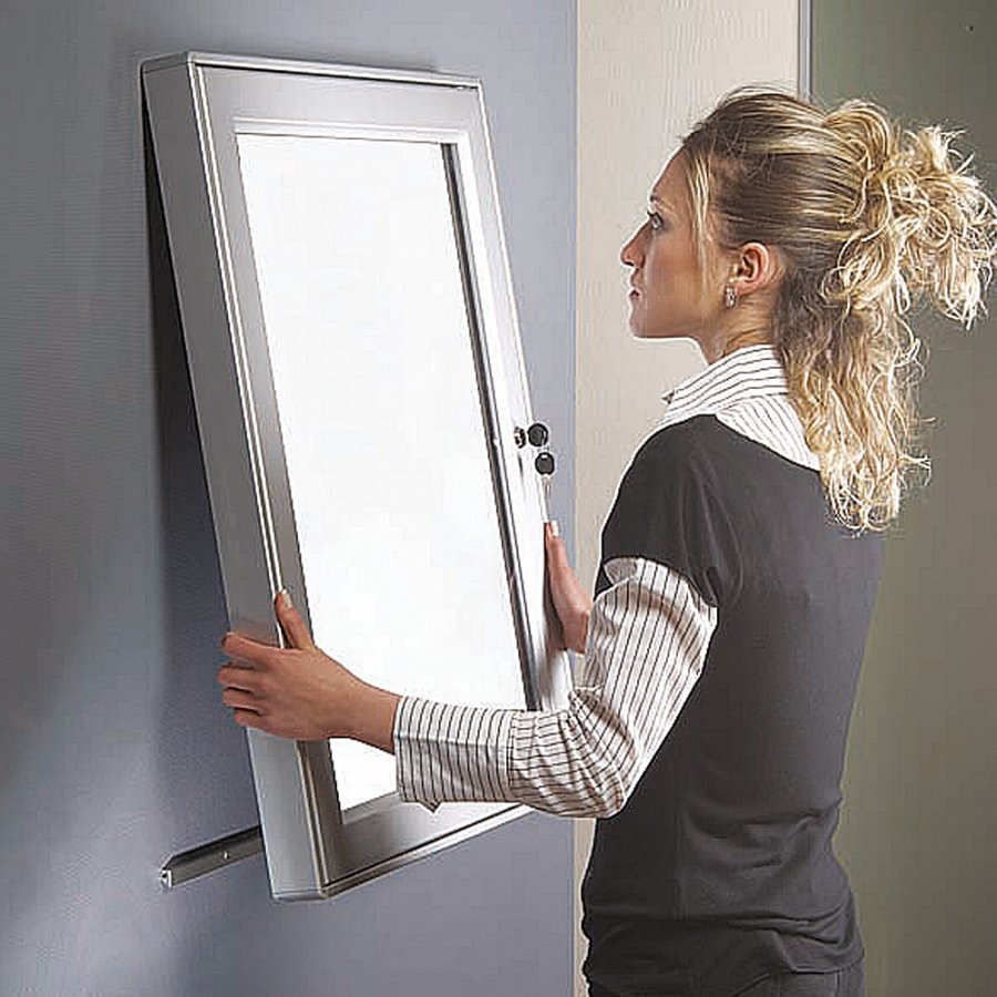 INFOBOX magnetic w/lock 12xA4