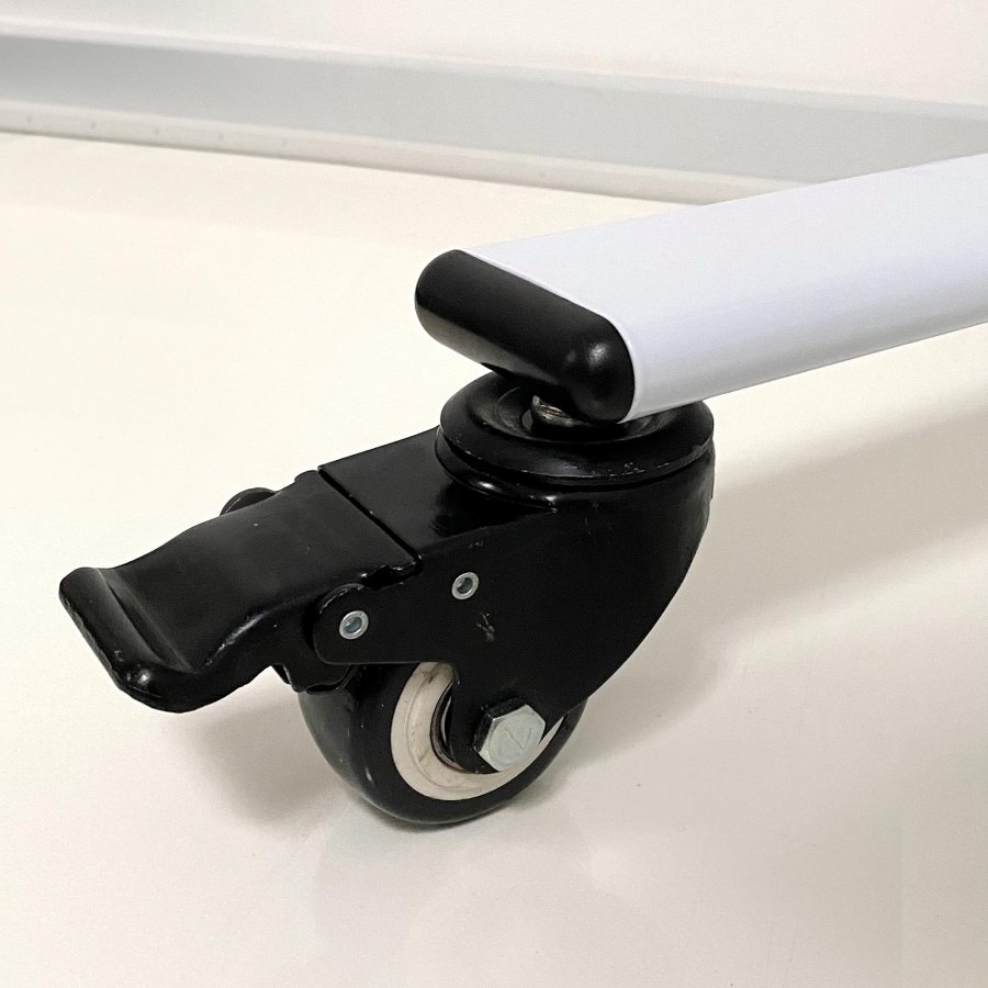 Whiteboard Pro: Enameled Swivel Board 150x120 cm on Mobile Stand