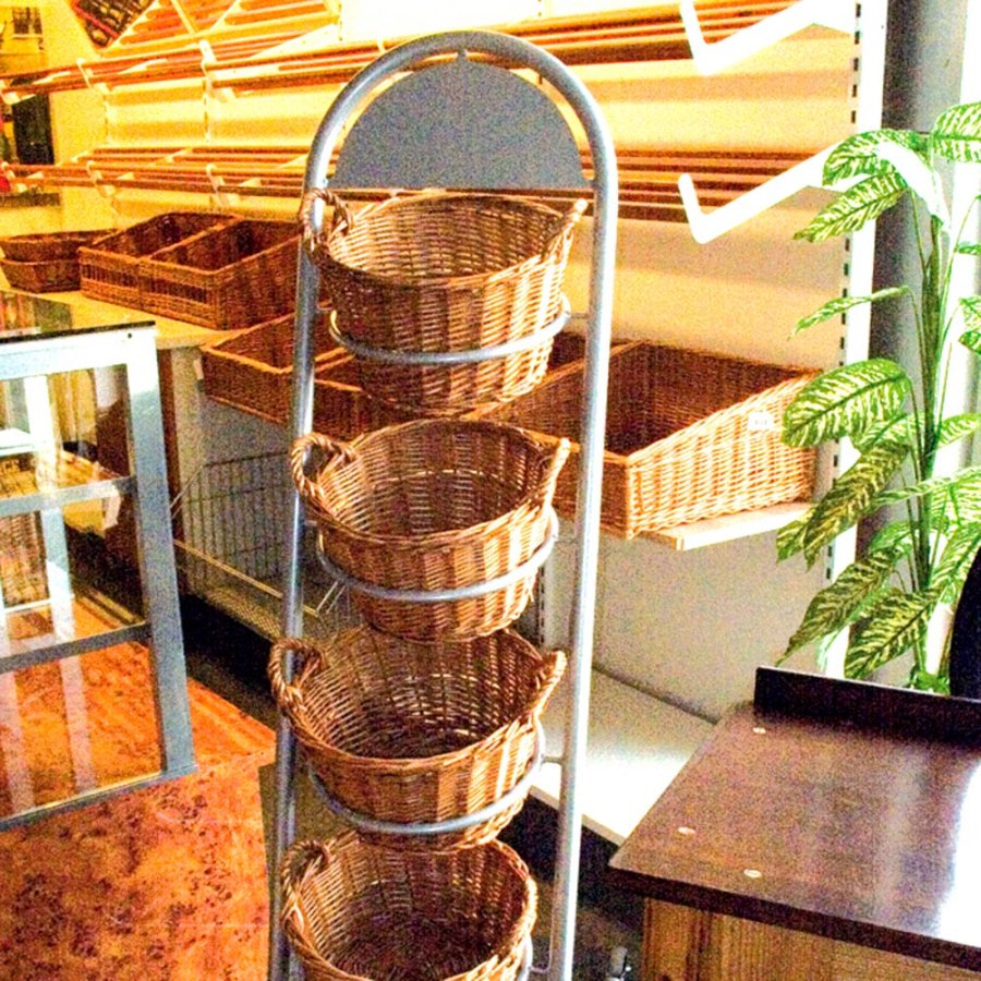 Shop Display with 4 round baskets