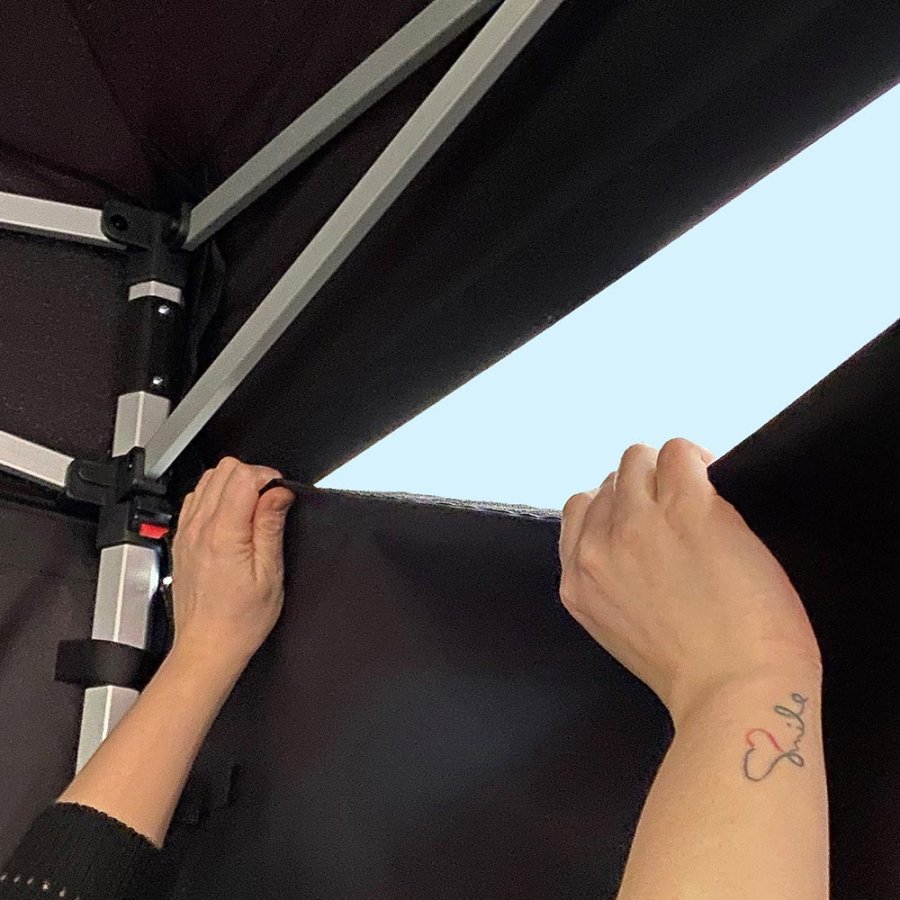 4 m side with zip and Velcro (for Event Tent Lux 4 x 4 m)