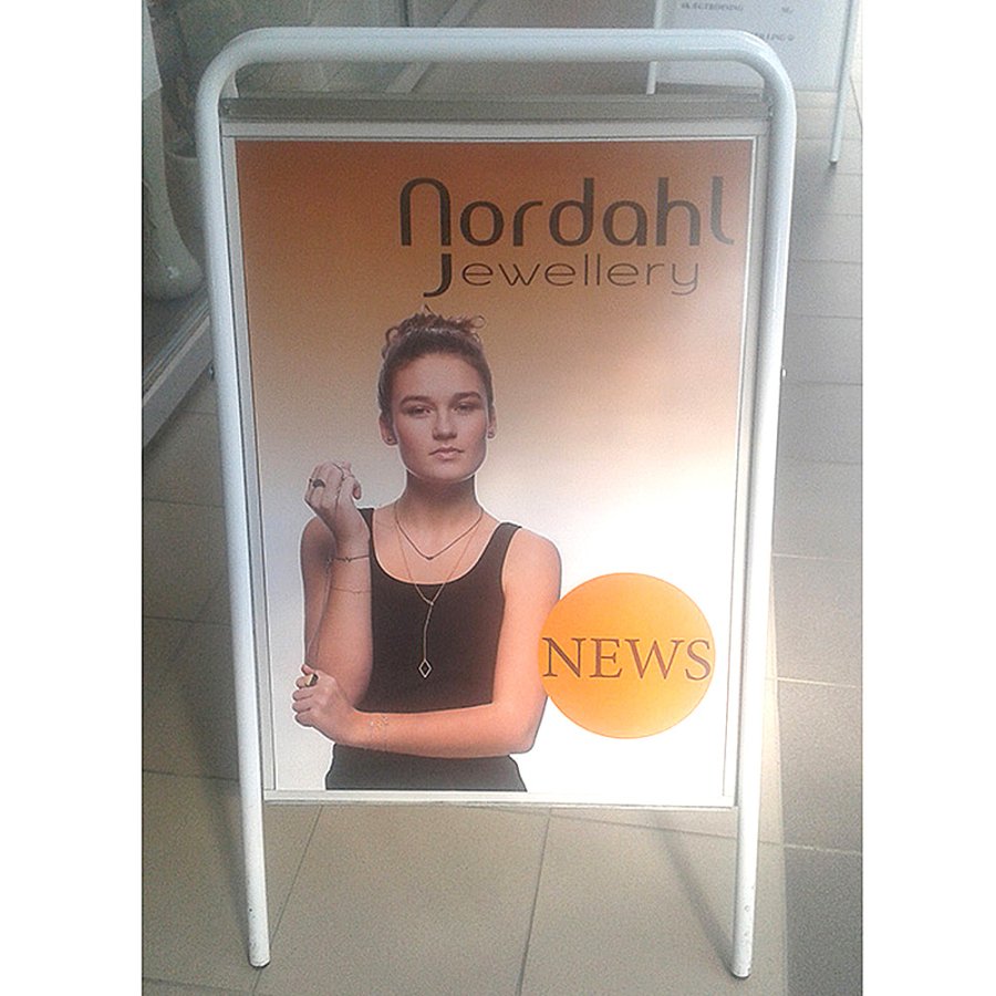 EXPO SIGN gadeskilt 22 mm A0 85x120 cm hvid