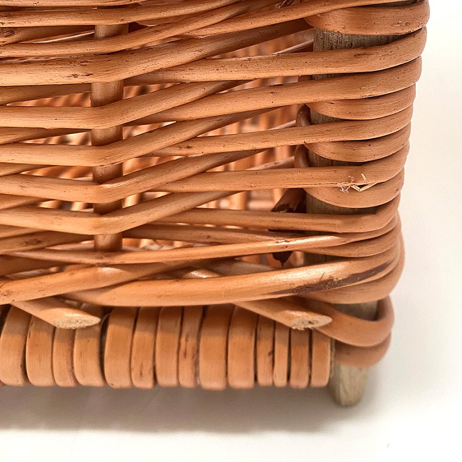 Shop Display Impuzlz Basket, 41 x 61 x 20 cm, Brown